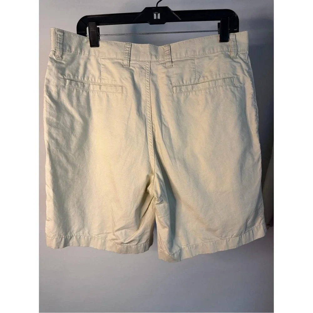 Patagonia Shorts Mens 33 Off-White Like New Organic Cotton Chino Lightweight